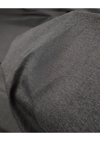 %70 Viskon %27 Sentetik %3 Elastan Gri Parlak Gabardin En: 135 fırsatları