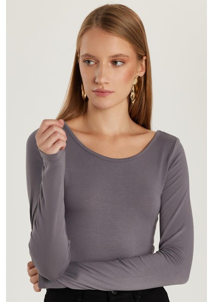 Kadın Slim Fit Dar Kesim Uzun Kollu Viskon Gri Bluz fiyatları