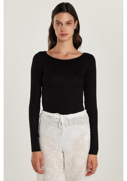 Kadın Slim Fit Dar Kesim Uzun Kollu Viskon Siyah Bluz