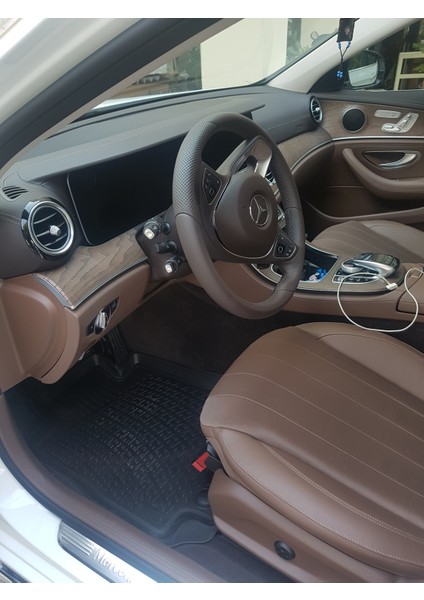 Mercedes E-Serisi W213 3D Siyah Havuzlu Paspas 2016 ve 2023 fırsatları