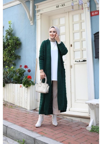 Kadın Örgülü Triko Hırka