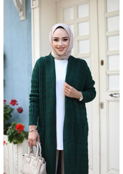 Kadın Örgülü Triko Hırka