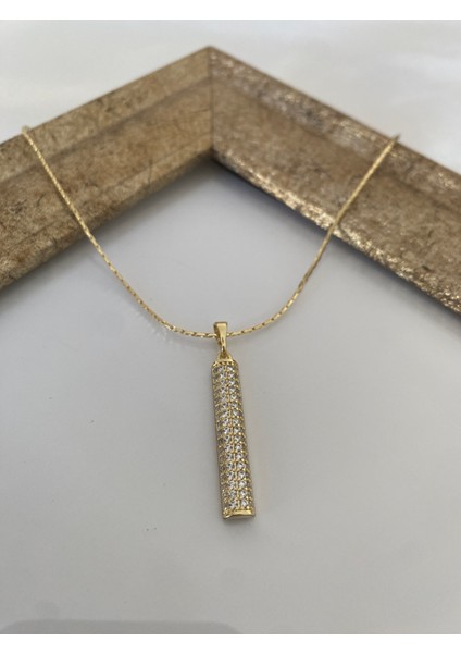 Xuping Jewelry 14 Ayar Altın Kaplama Zirkon Taşlı Dikdörtgen Kolye