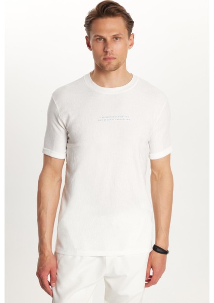Erkek Slim Fit Dar Kesim Pamuklu Ribanalı Baskılı Beyaz Bisiklet Yaka Tişört fırsatları