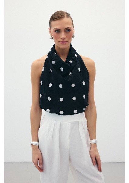 Kolsuz Puantiye Desenli Bluz - Siyah