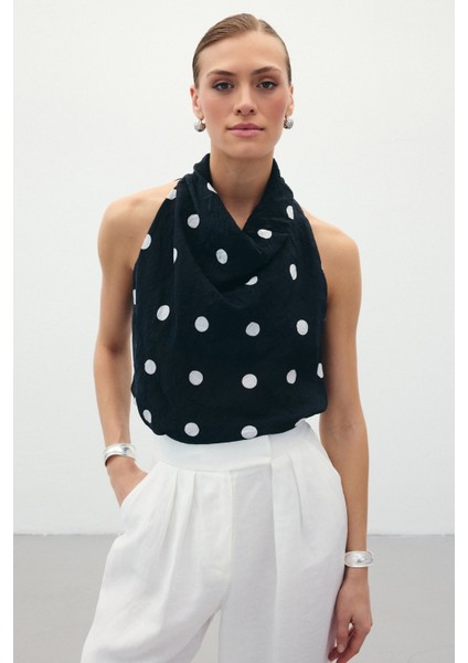 Kolsuz Puantiye Desenli Bluz - Siyah fiyatları