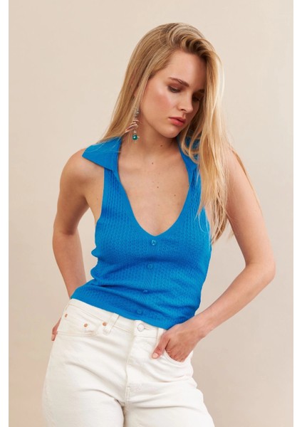 Kadın Turkuaz Sırtı Açık Bluz ZH01-90