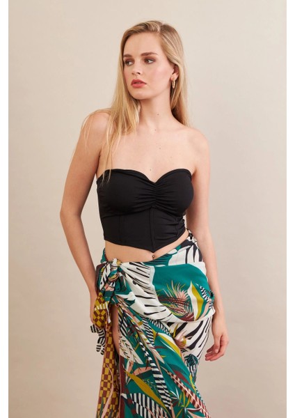 Kadın Siyah Korse Dikişli Crop Bluz AN6025