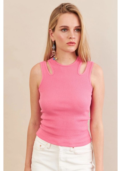 Kadın Pembe Omuz Pencereli Bluz MK20