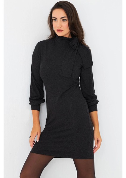 Kadın Antrasit Boyundan Bağlamalı Midi Elbise EY2971 modelleri