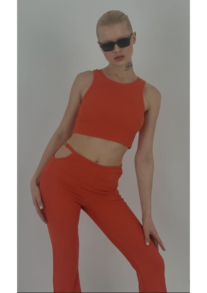 Kadın Pantolon Yanları Detaylı Crop Takım