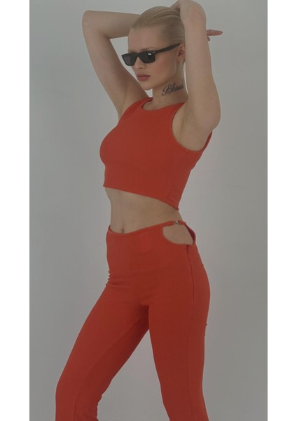 Kadın Pantolon Yanları Detaylı Crop Takım fırsatları