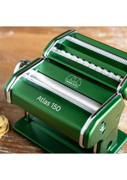 Atlas 150 Yeşil Makarna Makinesi + Pastawheel