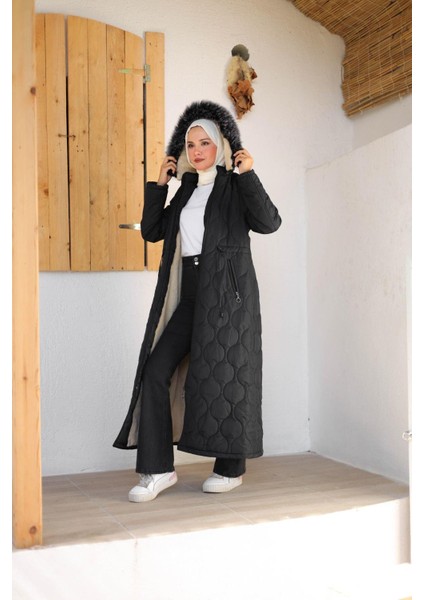 Kadın Tam Kürklü Kapüşonlu Kapitone Mont fırsatları