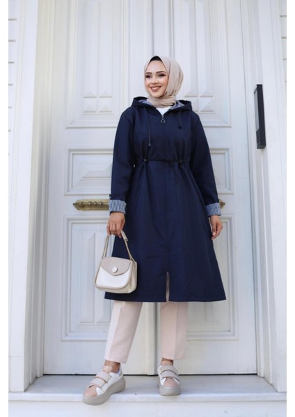 Kadın Fermuarlı Kısa Bondit Trençkot fiyatları