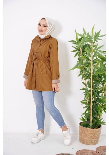 Kadın Kol Şeritli Fermuarlı Çıt Çıtlı Kısa Bondit Trençkot fiyatları