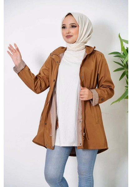 Kadın Kol Şeritli Fermuarlı Çıt Çıtlı Kısa Bondit Trençkot indirimleri