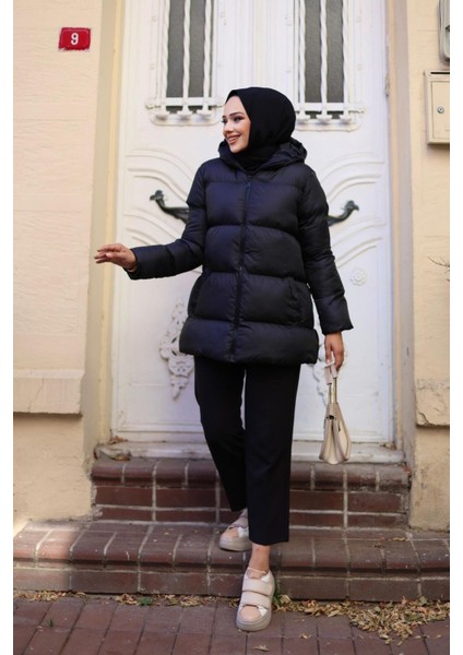 Kadın Kapüşonlu Önden Cepli Şişme Mont modelleri
