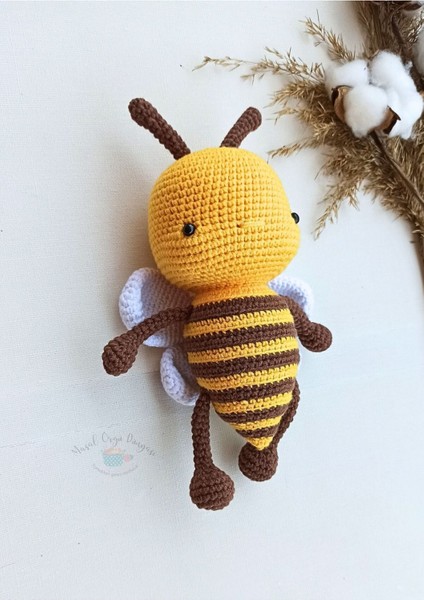 Elite Arı Vız Vızz- Harika Hayvanlar Serisi Doğal Amigurumi Oyuncak (22 Cm) 1 Adet fırsatları