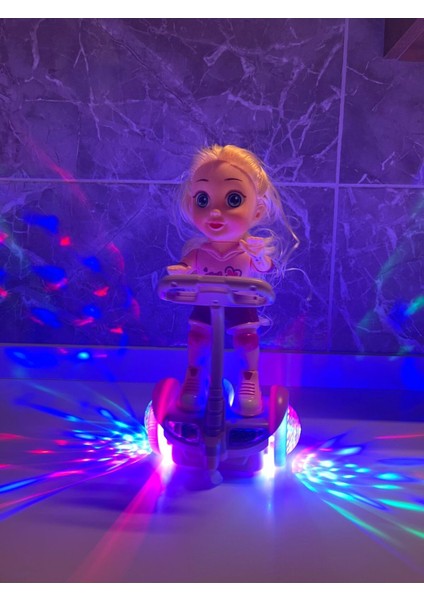 Elite Hareketli Işıklı Scooter Süren Kız Oyuncak Müzikli Sport Girl 1 Adet fırsatları