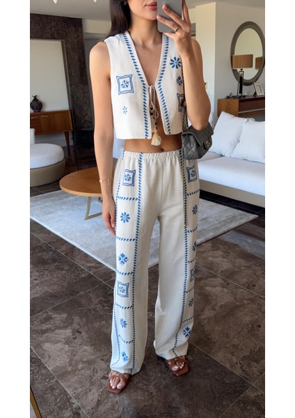 Mavi Nakışlı Keten Takım indirimleri