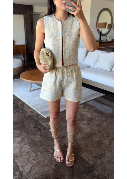 Işlemeli Yelek-Şort Takım fırsatları