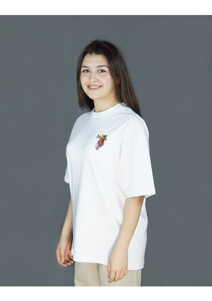 Cardipalm | Beyaz Renk Baskılı Kadın T-Shirt | Oversize fırsatları