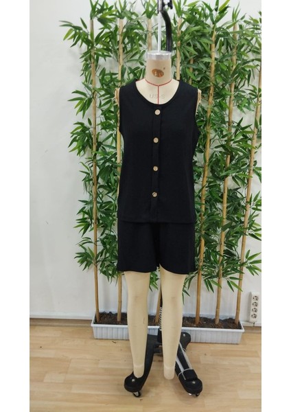 Kadın V Yaka Askılı Düğmeli Bluz ve Şort Bürümcük Kumaş Ikili Takım indirimleri