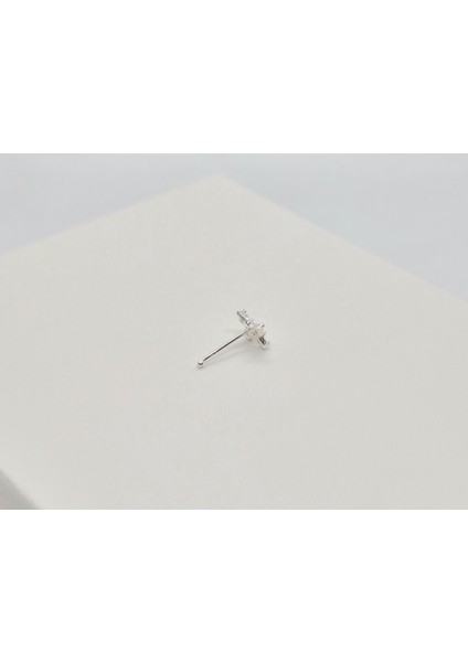 925 Ayar Gümüş Zirkon Taşlı '' Kelebek '' Hızma ( En: 5 mm Boy: 5 mm ) fiyatları