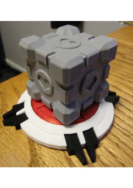 Portal Companion Cube (Türevi, Kalpli) T10493 3D fırsatları