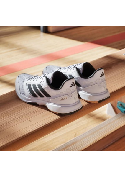 Ligra 8 Indoor Kadın Antrenman Ayakkabısı indirimleri