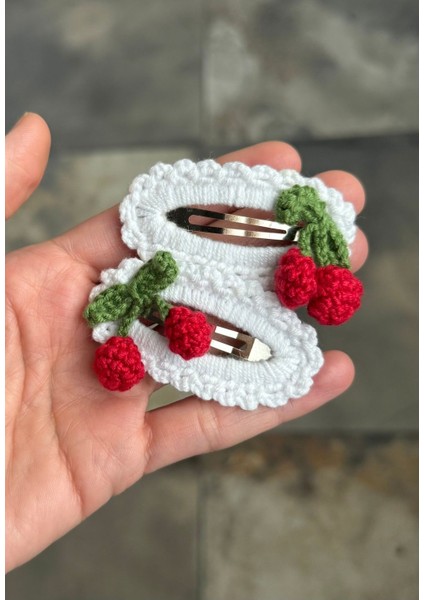 Kiraz Motifli Amigurumi Toka