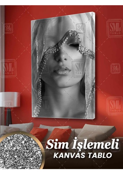 Simli Gümüş Pırıltılı Eşarplı Kadın Model Sim Işlemeli Dikey Kanvas Tablo