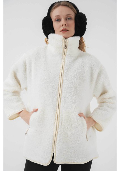 Peluş Beyaz Kadın Mont 5211
