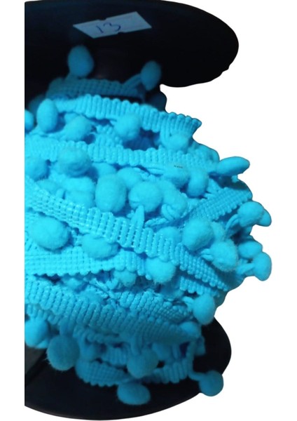 Sıralı Ponpon 1 Metre Bebe Mavisi