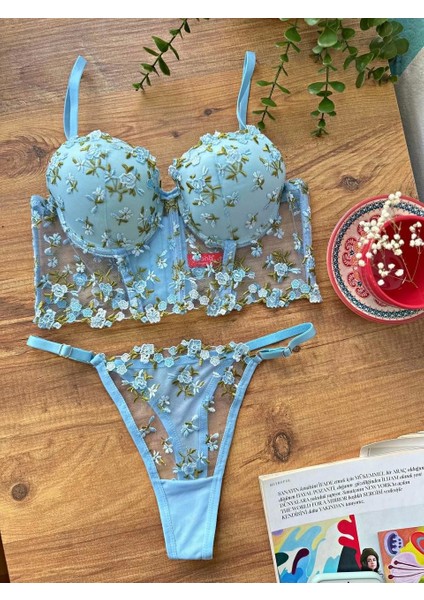 Özel Tasarım Mavi Dantel Işlemeli Çiçek Desenli Destekli Bralet Takımı modelleri