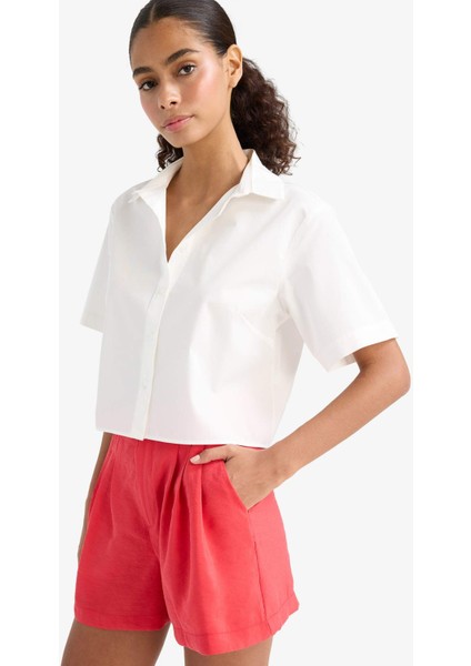Regular Fit Poplin Kısa Kollu Beyaz Gömlek F8580AX25SM modelleri