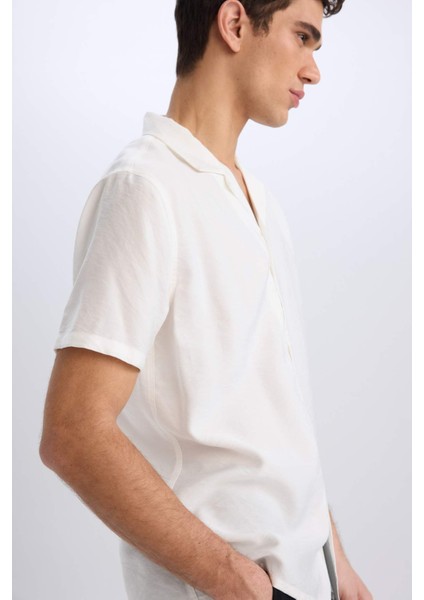 Modern Fit Yazlık Polo Yaka Basic Düz Kısa Kollu Gömlek V8406AZ25SM indirimleri