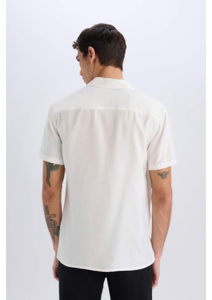 Modern Fit Yazlık Polo Yaka Basic Düz Kısa Kollu Gömlek V8406AZ25SM