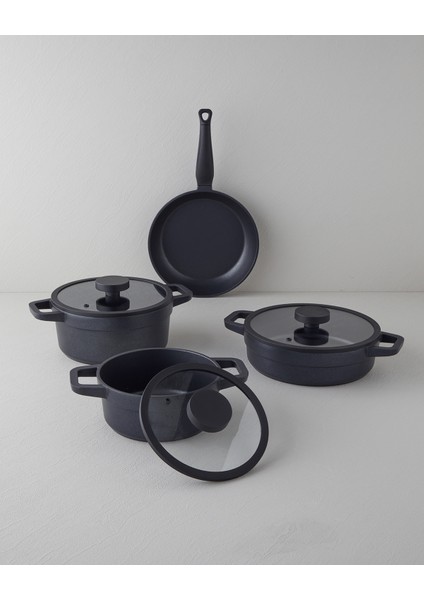 Prime Gusto Döküm Derin Tencere 24 cm Siyah
