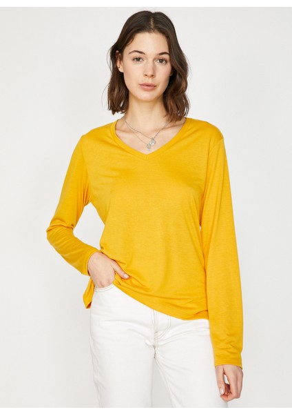 Kadın V Yaka T-Shirt