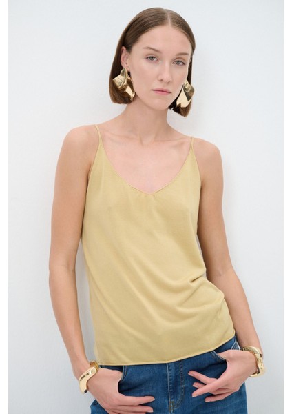 İp Askılı Triko Atlet