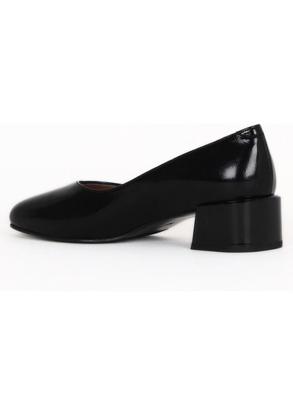 Siyah Kırışık Rugan Kadın Az Topuklu Ayakkabı 33WA7716 33WA7716 fırsatları