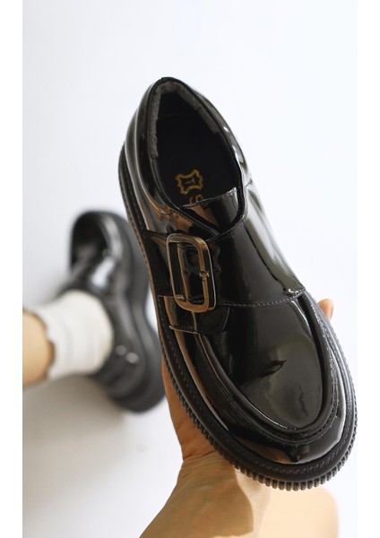 Evrim Siyah Rugan Toka Detaylı Günlük Ayakkabı fiyatları