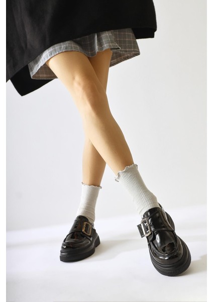 Evrim Siyah Rugan Toka Detaylı Günlük Ayakkabı