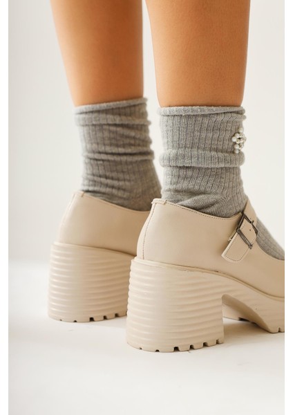 Roseanna Bej Kalın Tabanlı Topuklu Tek Bantlı Günlük Ayakkabı fırsatları