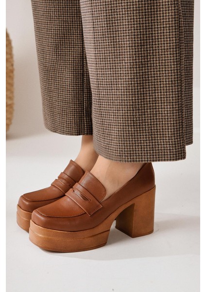 Kadın Kahverengi Topuklu Platformlu Ayakkabı Deri Malzeme ile Şık Tasarım fırsatları