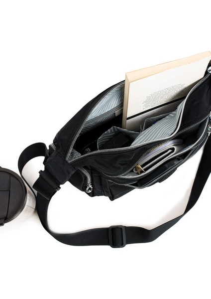 Kadın Çok Gözlü Suya Dayanıklı Krinkıl Kumaş Mavi Renkli Ayarlanabilir Çapraz Askılı Omuz Çantası