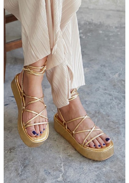 Kadın Bilekten Bağlamalı Dolgu Topuklu Sandalet 4008-123-0004 fiyatları