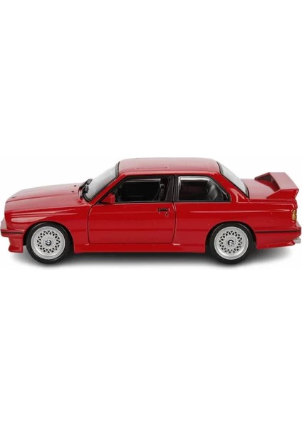 Bburago 1:24 Bmw M3 1988 Model Araba fiyatları